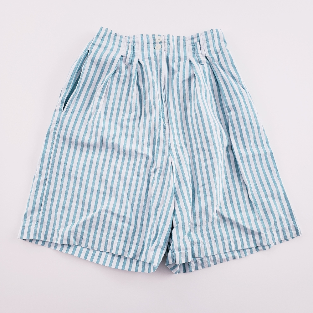 Vintage Women's Blue and White Striped High Waisted Flare Leg Shorts 100% Cotton
